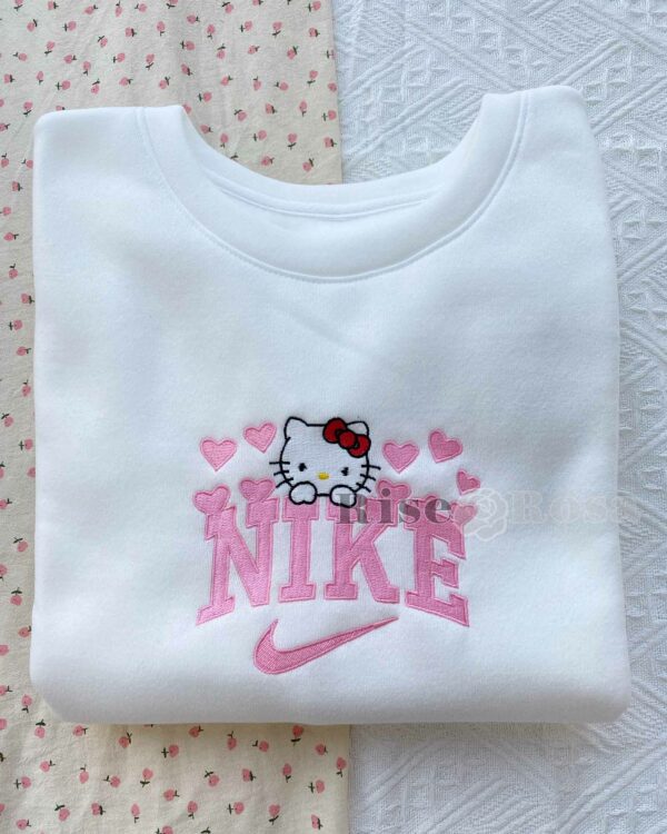 Hello Kitty – Embroidered Sweatshirt