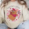 GusGus Look Like A Snack Valentine – Sweatshirt