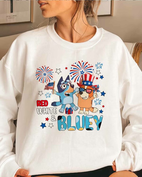 Red White & Bluey – Sweatshirt, Tshirt, Hoodie