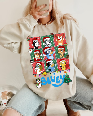 Bluey Family Tarot Card Christmas – Sweatshirt, Tshirt, Hoodie